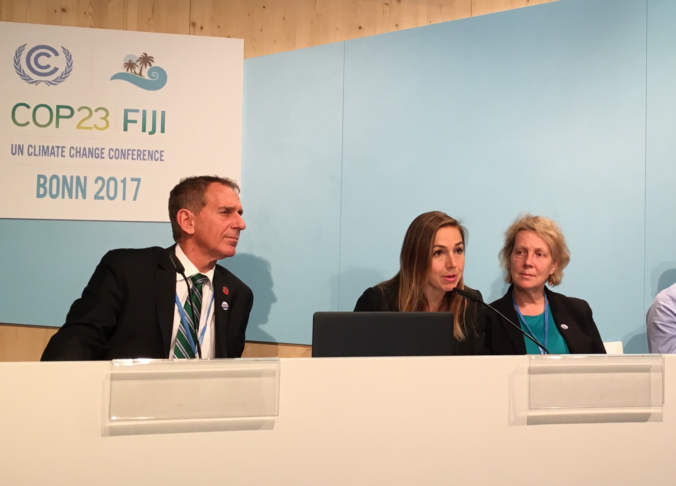 From Bonn to LA: Networking for Global Change